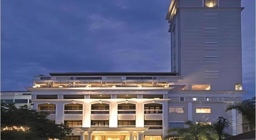 Le Beringin Hotel Salatiga Eksteriør billede